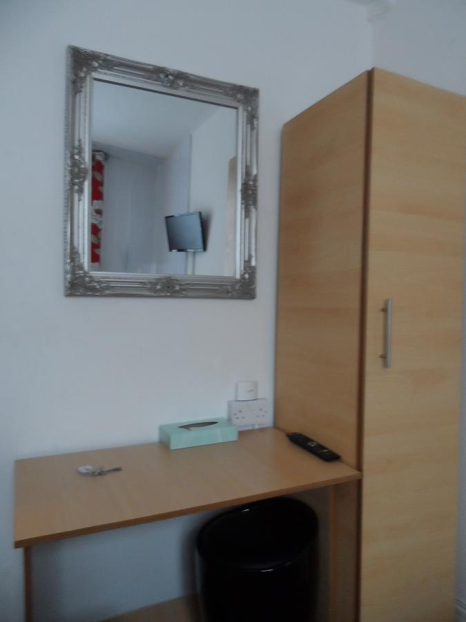 Metro House Star Accommodation Londra Dış mekan fotoğraf
