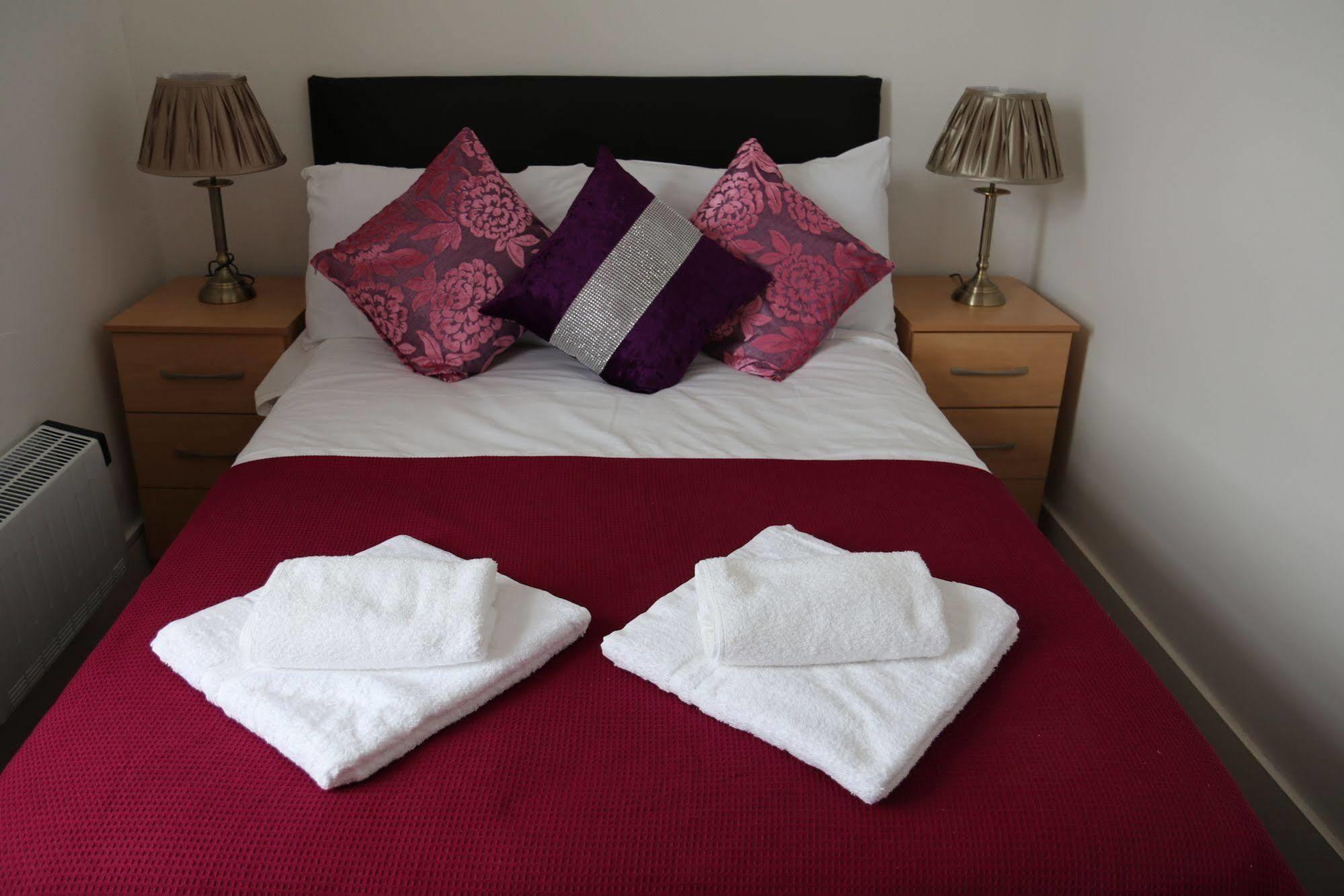 Metro House Star Accommodation Londra Dış mekan fotoğraf